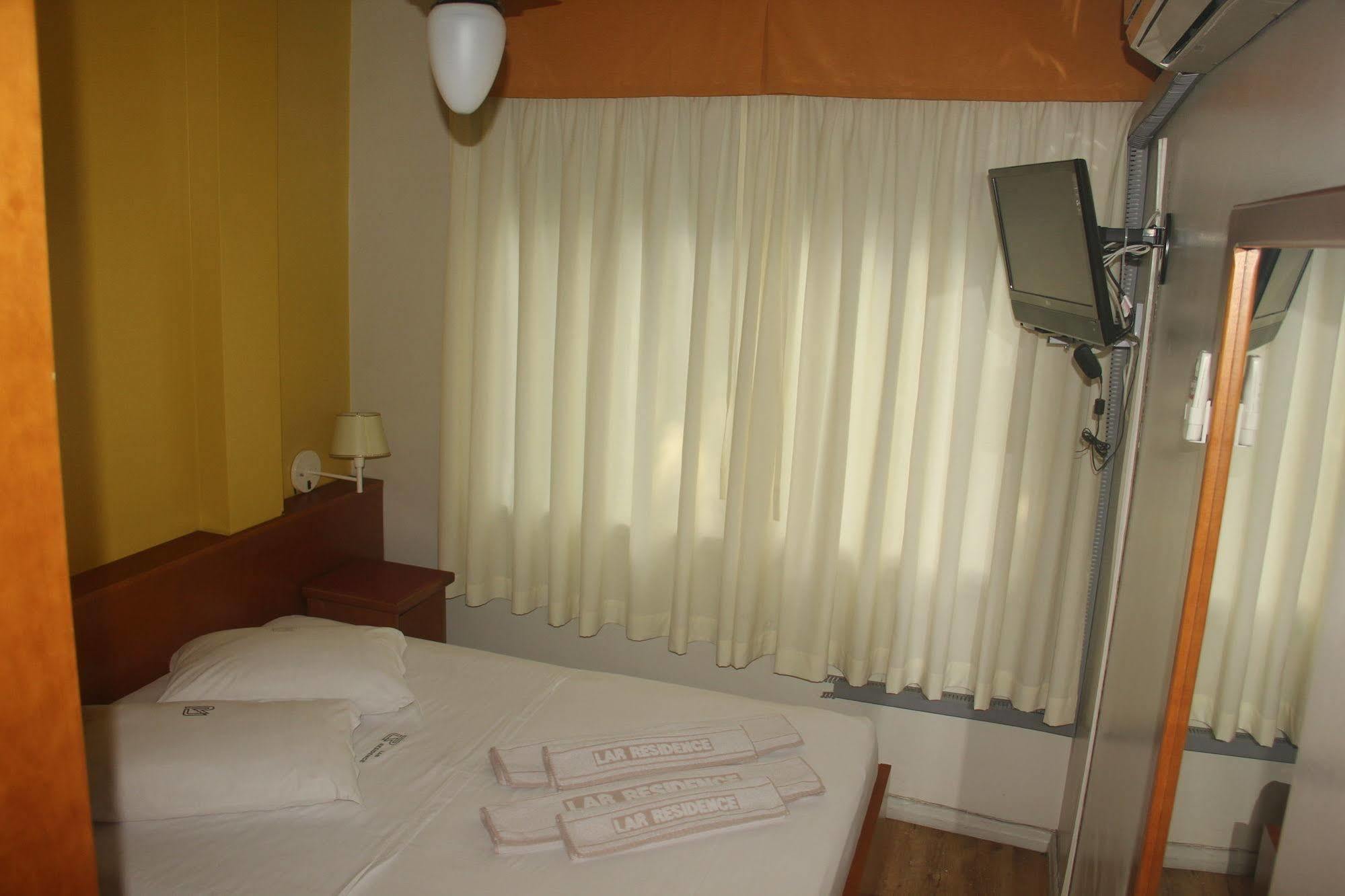 Hotel Lar Residence Porto Alegre Extérieur photo